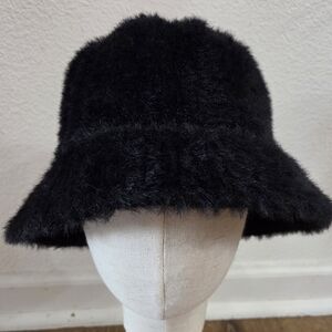 UO Unisex Black Fuzzy Bucket Hat OS Hipster Grunge Minimalist Y2k Casual Comfy